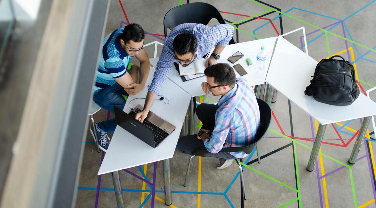 7 essential features that make Zenzap the ultimate team communication tool