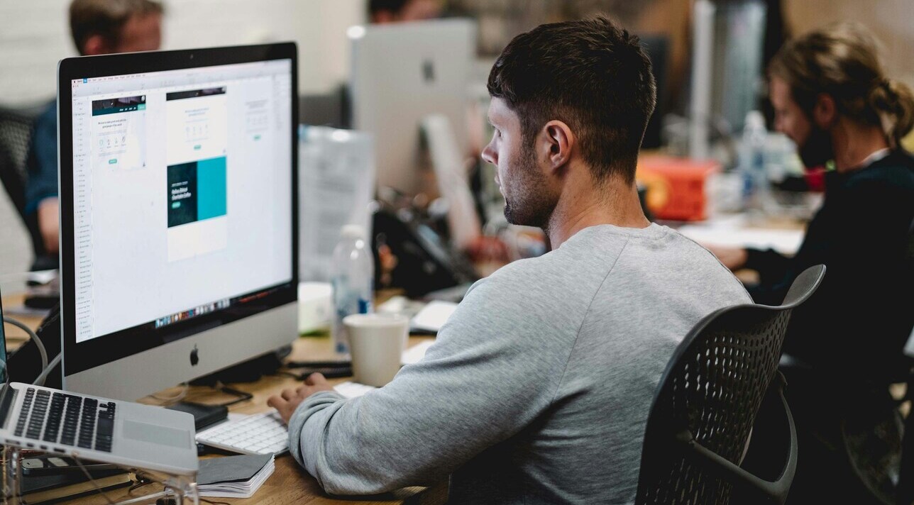 Boost productivity: Seamlessly integrate chat, tasks, and file sharing with Zenzap